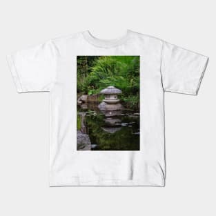 Japanese pond reflections Kids T-Shirt